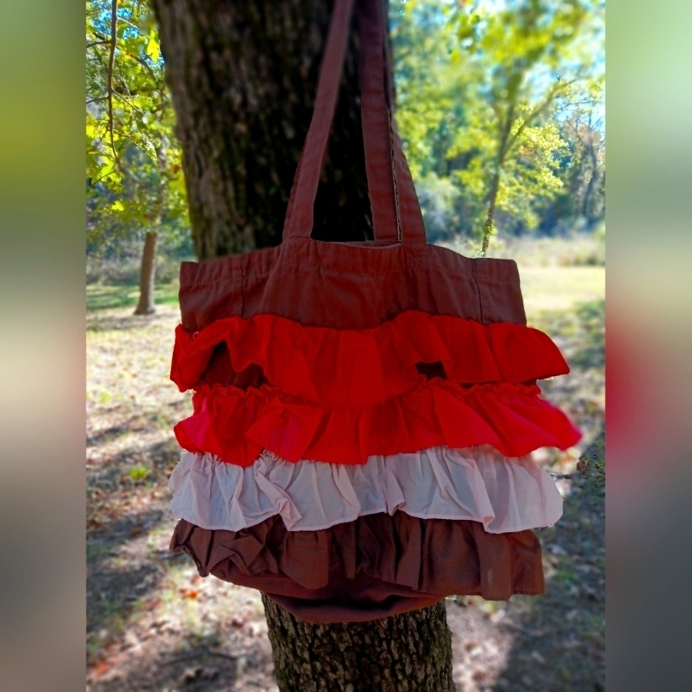 Ruffle Bag